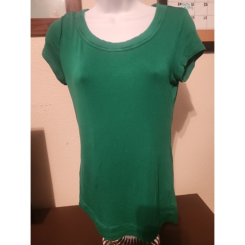 The Limited Womens M Green Basic T-Shirt Short Sleeve Soft Knit Crewneck